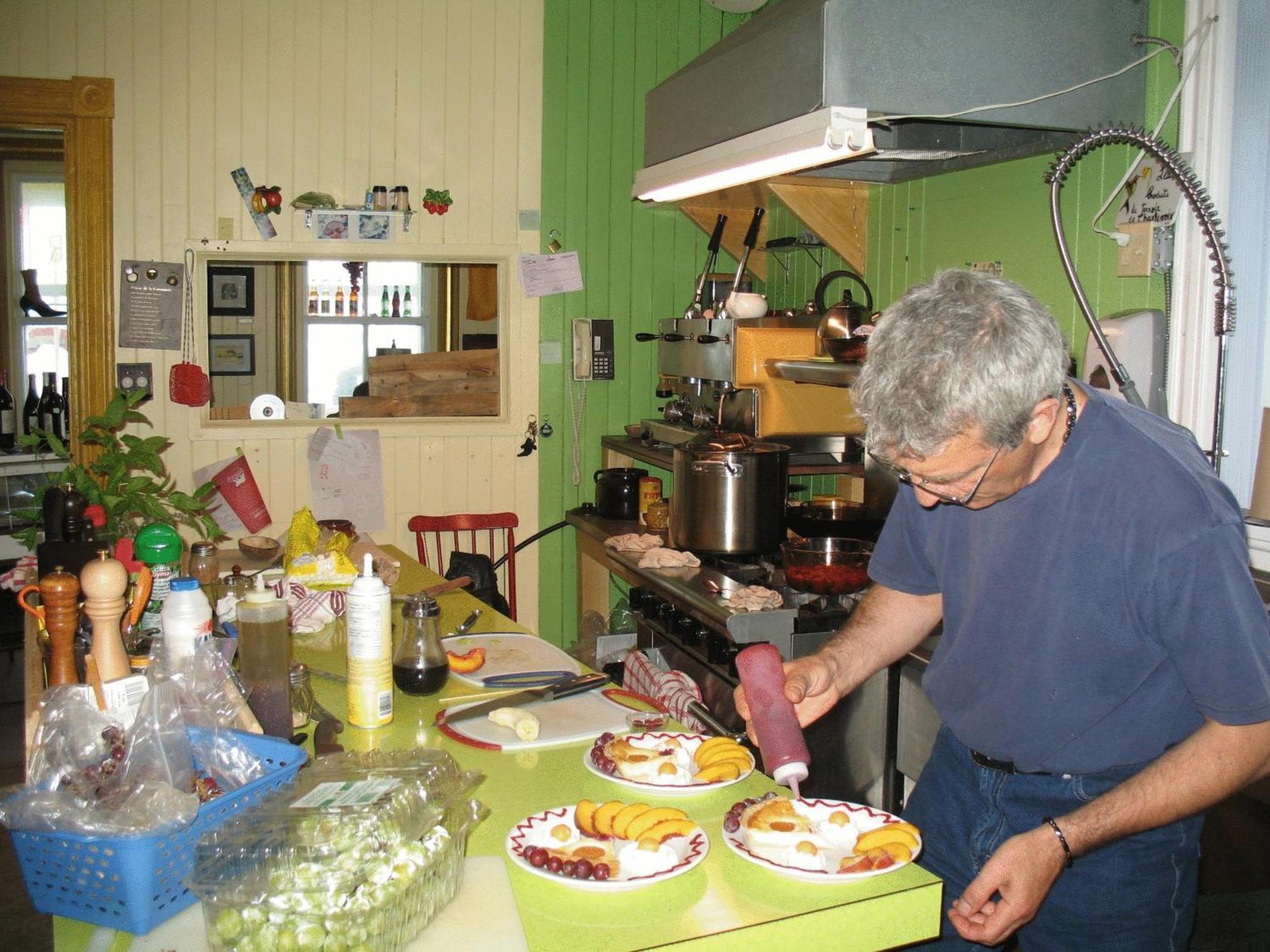 Auberge Du Cafe Chez Sam Baie-Sainte-Catherine Dış mekan fotoğraf